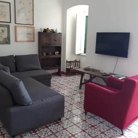Agenzia Isotur La Magnolia Apartment Ponza